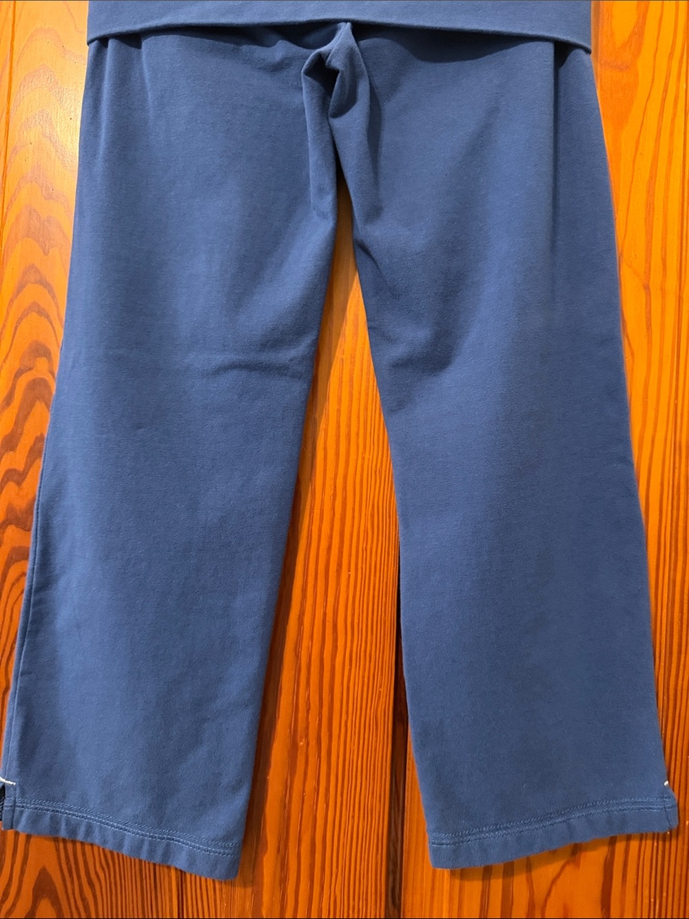 Abercrombie and Fitch Y2K Blue & White Fold Over Waistband Cropped Leggings - Picture 7 of 16